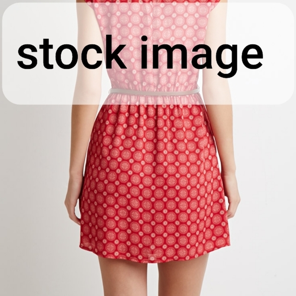 2x Forever 21+ Red Medallion Dress - Picture 7 of 7